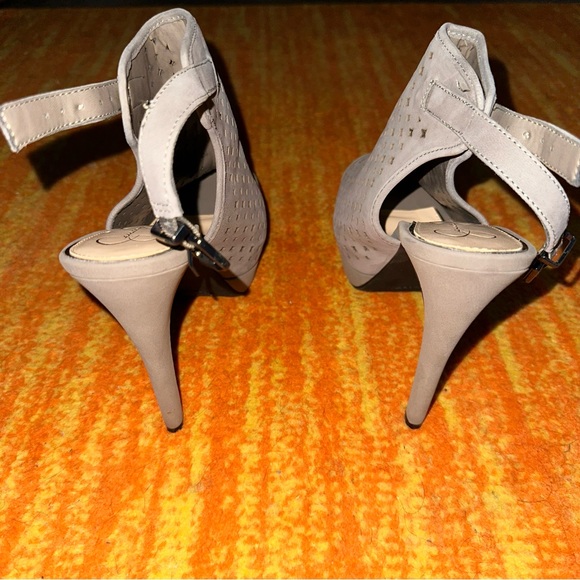 Jessica Simpson Heels 🌸 - Picture 6 of 8